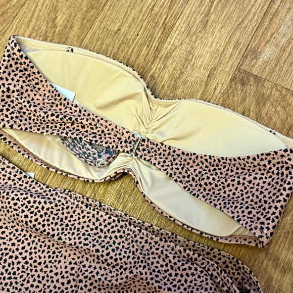 A Pea in the Pod Maternity Animal Print Convertible Two-Piece Swimsuit Set - Picture 7 of 12